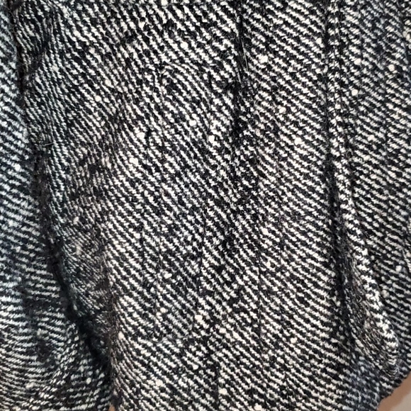 Express Tweed Coat - Picture 9 of 11